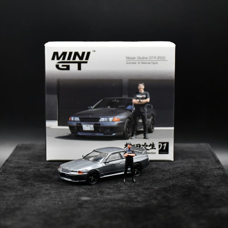MINI GT 869 Nissan Skyline GT-R (R32)